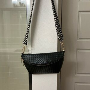 Rory Oversized Belt Bag - Versatile Design with Adjustable Straps,